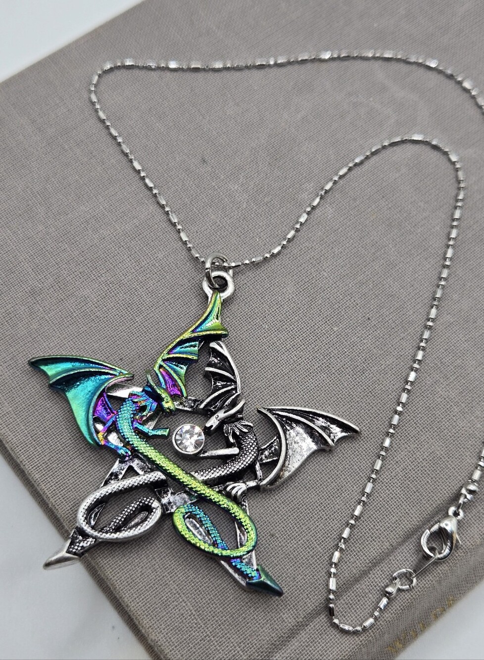Draca Stella Dragon Pentagram Good Fortune Pendant Rainbow Amulet Talisman